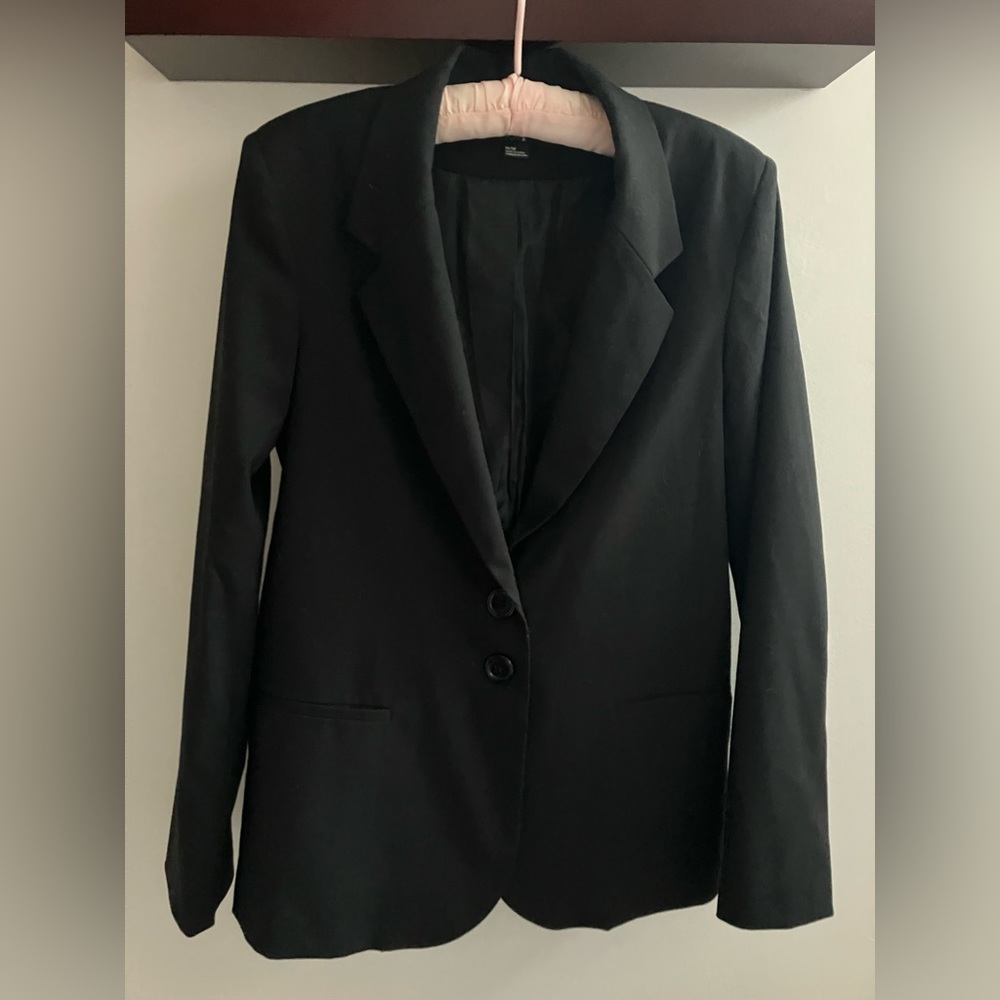 Black Blazer Women’s Medium from Forever 21